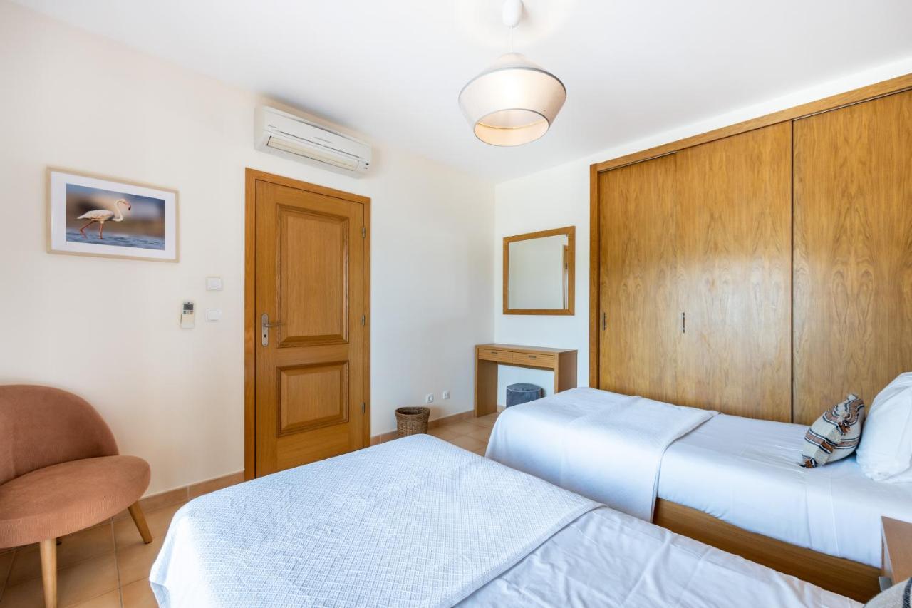 Aum Praia Da Luz Resort Apartment Exterior photo